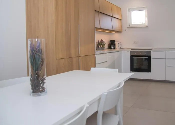 Miri Palme Villa Privlaka (Zadar)