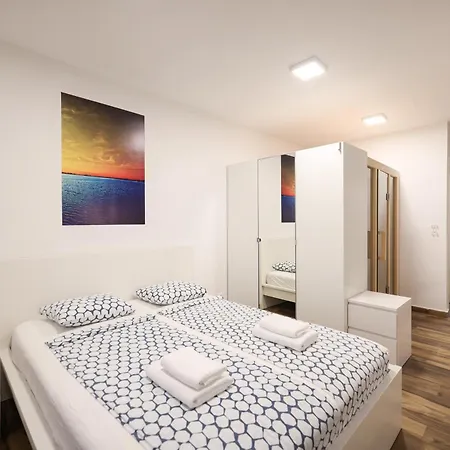 Miri Palme * Privlaka (Zadar)